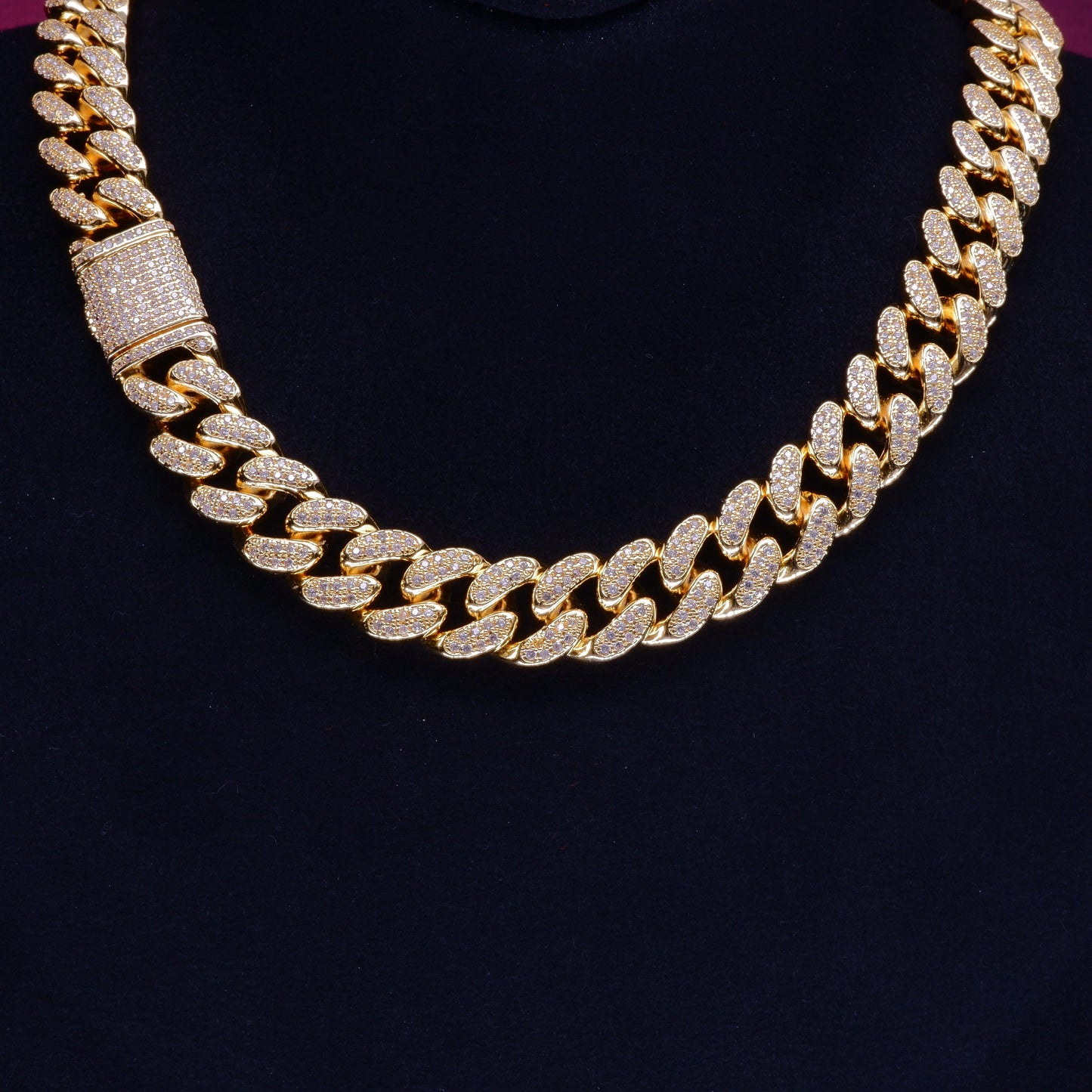 New Flip buckle Iced Cuban Link Chain Gold-Plated