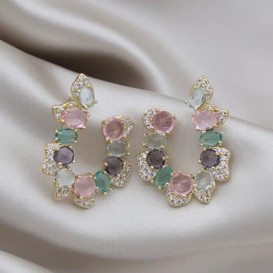 Women Shinny Crystal Earring Fashion